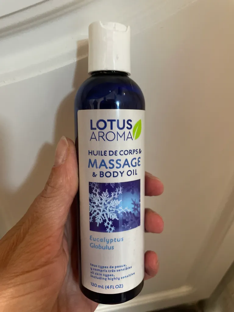 New massage oil Lotus Aroma ( Montreal)  photo 1