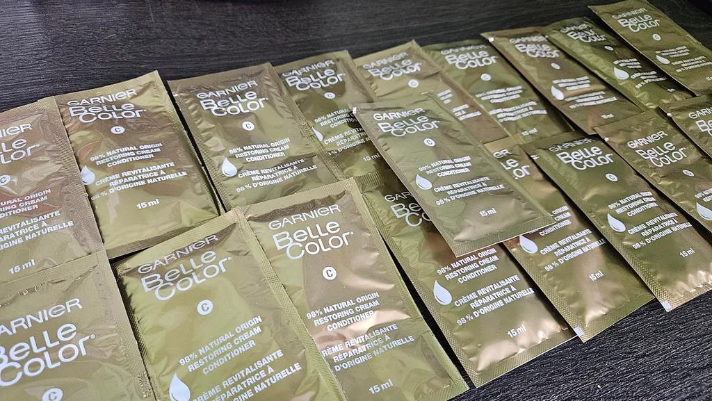 19 Garnier Belle Color Conditioners - 15ml Packets photo 1