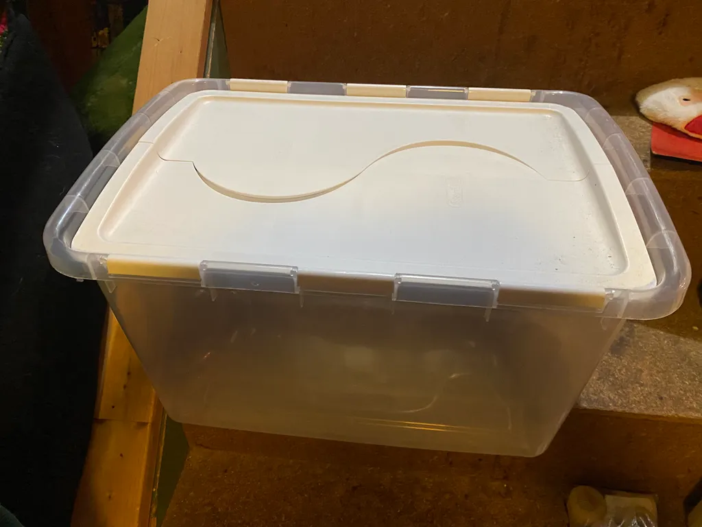 Storage container  photo 1