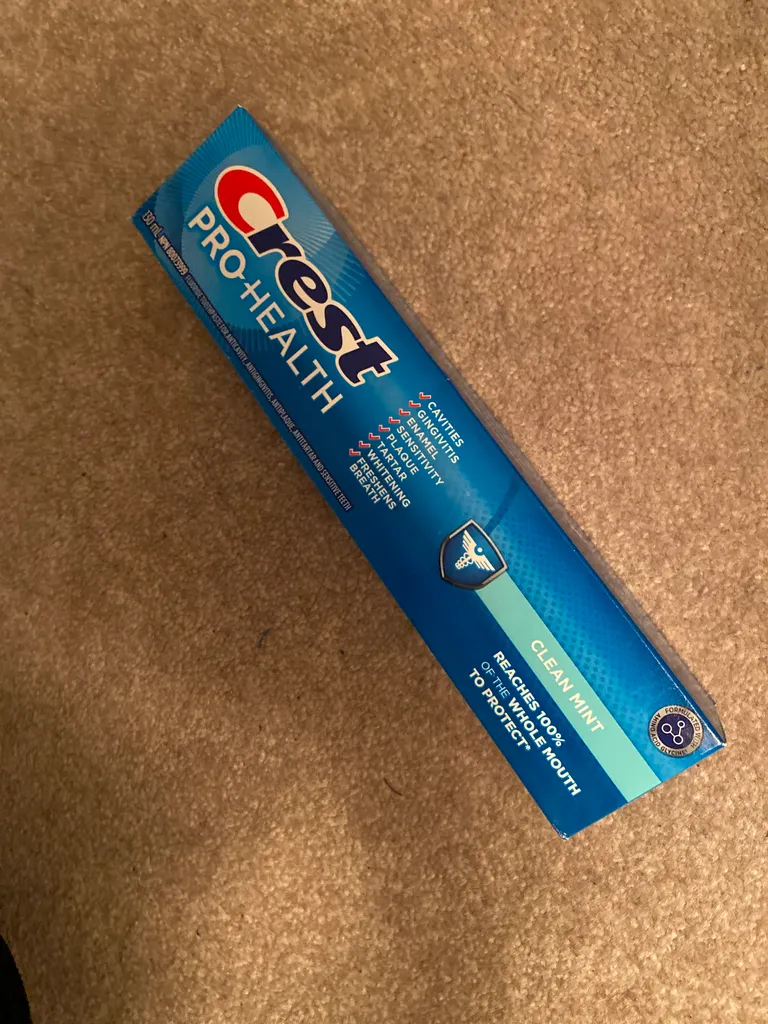 New crest, prohealth toothpaste photo 1