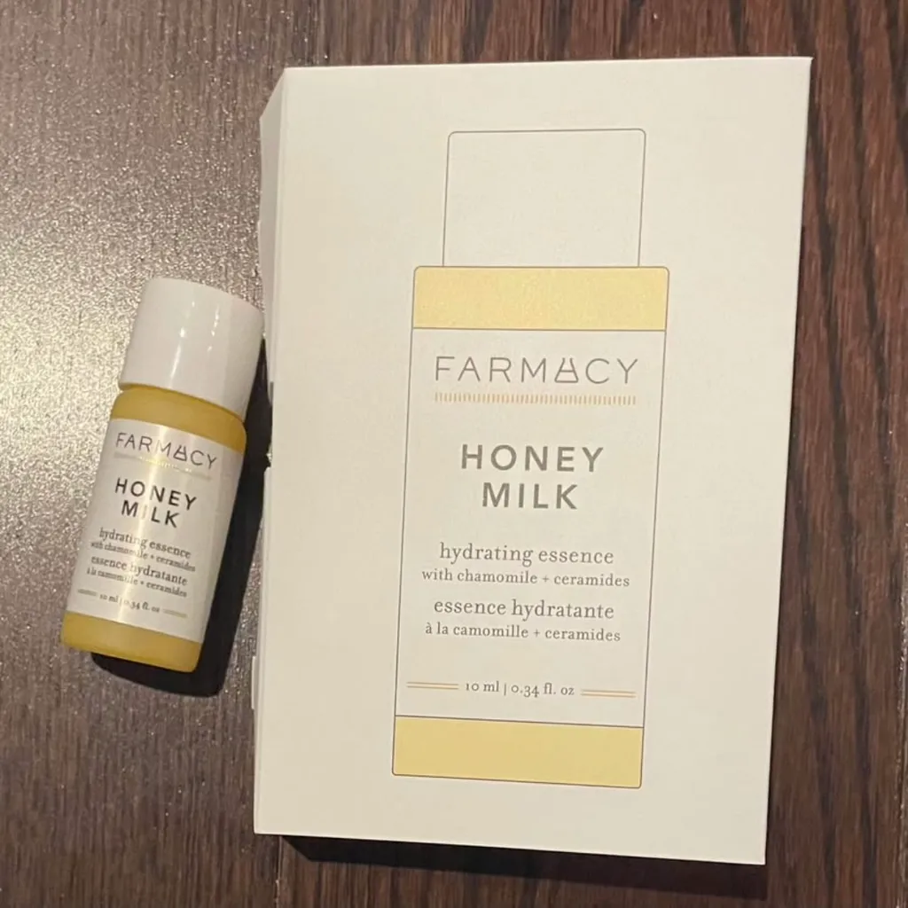 New Farmacy Honey Mill Hydrating Essence chamomile +  ceremides photo 1