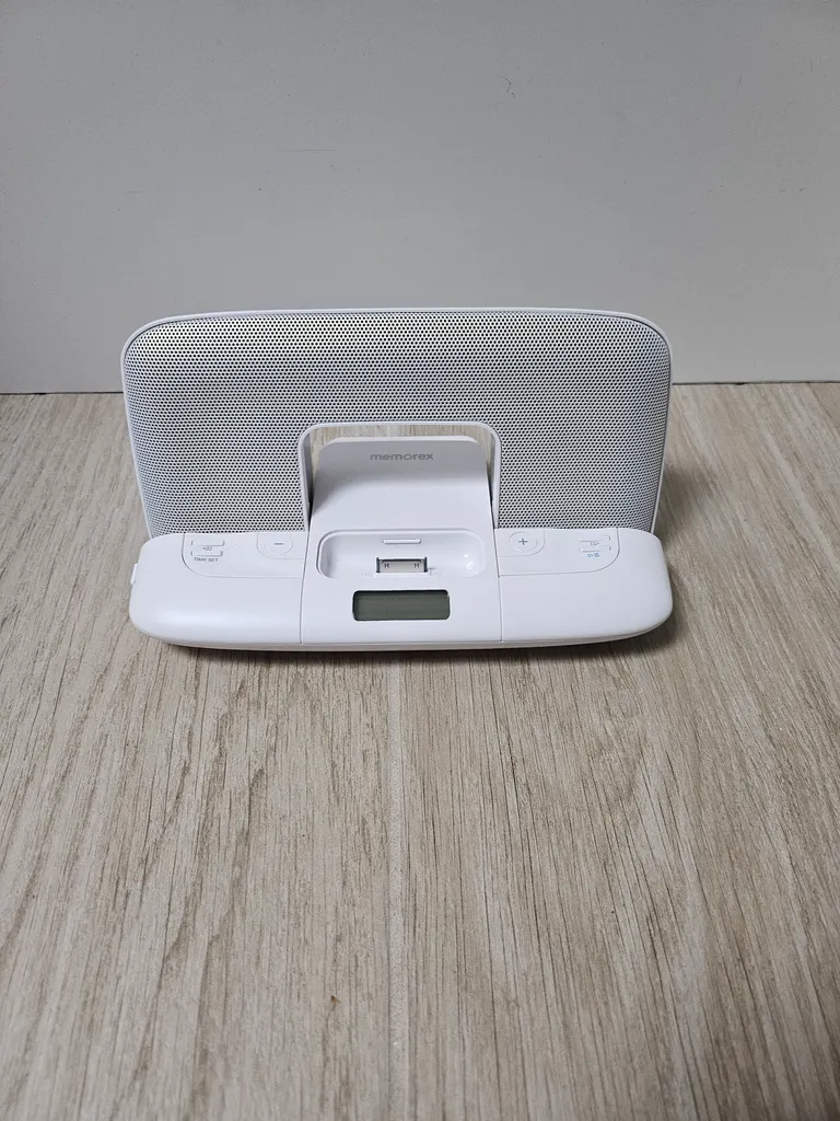 iPod Speaker Dock photo 1