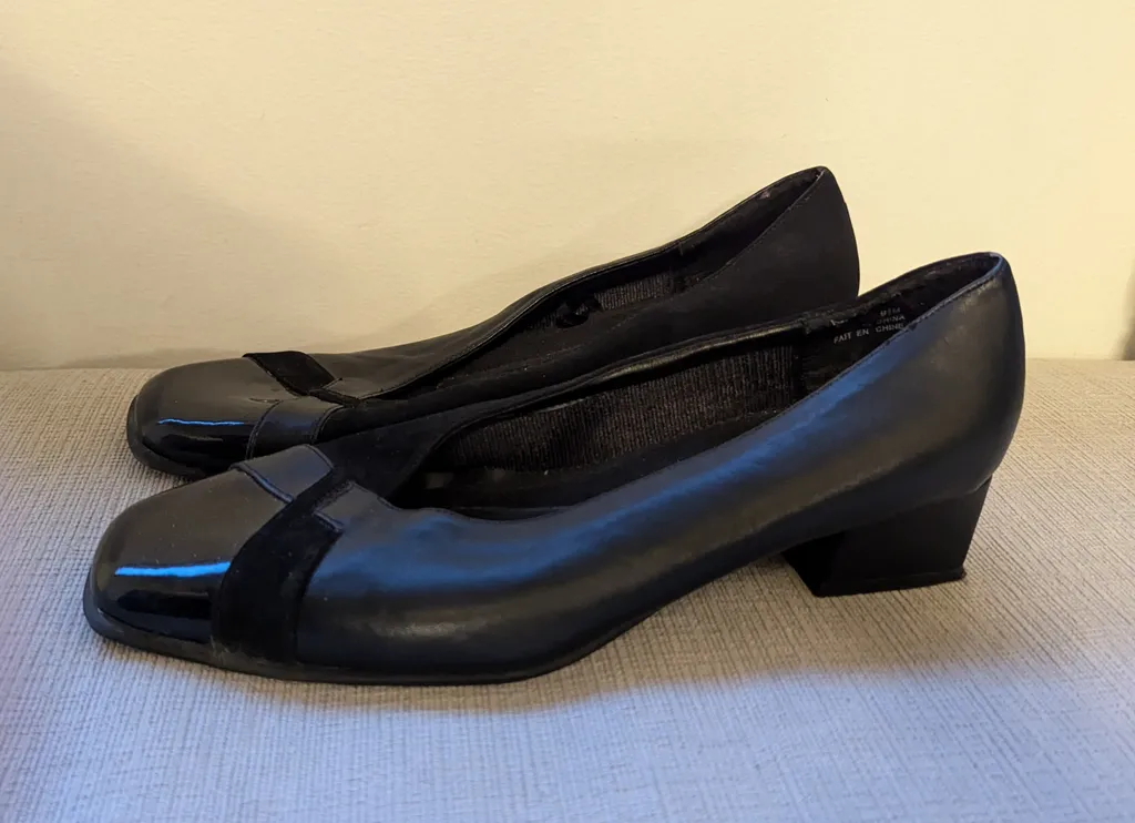 Brand New Black Women's Shoes - Size 9.5 photo 1