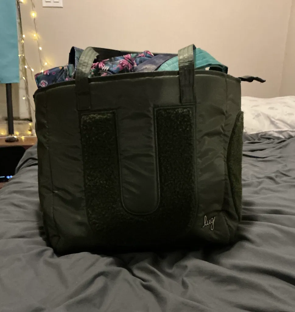 NEW Green Lug Tote - Great for Gifting!  photo 1