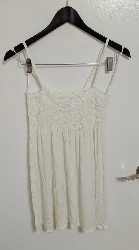 Brand New Women's Medium White Summer Dress photo 1