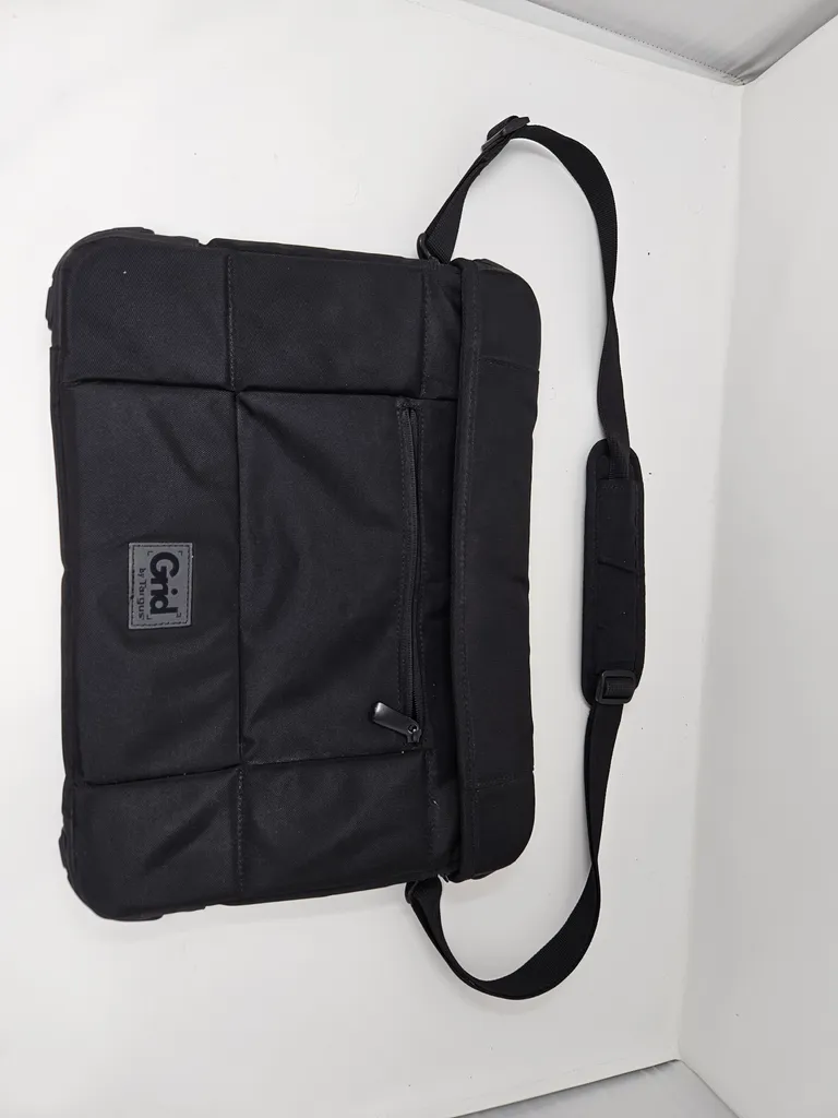 Targus 15.6" Grid High-Impact Slipcase photo 1