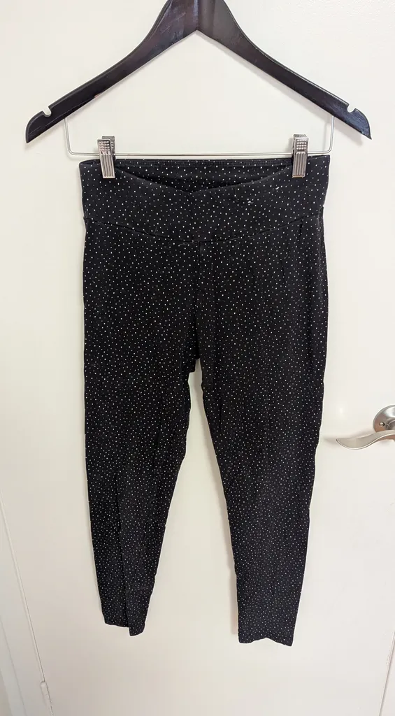 Lauren Conrad Black Polka Dot Leggings - Size Women's Medium photo 1