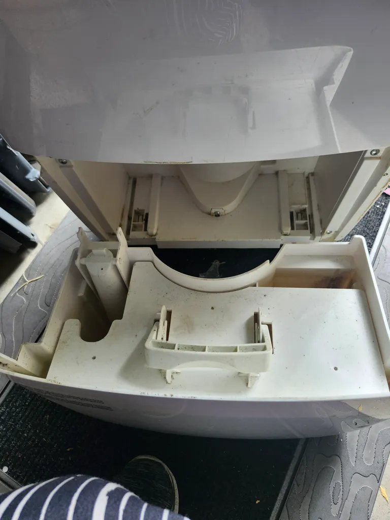 Dehumidifier photo 1