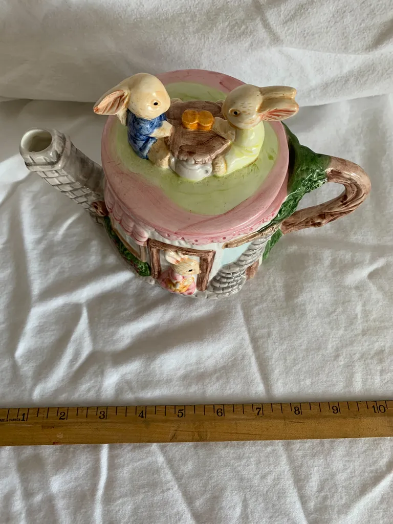 Bunny teapot  photo 1