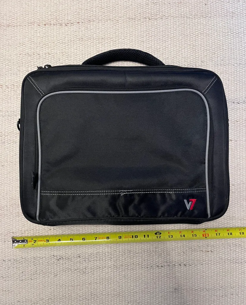 Free! Laptop bag.  photo 1