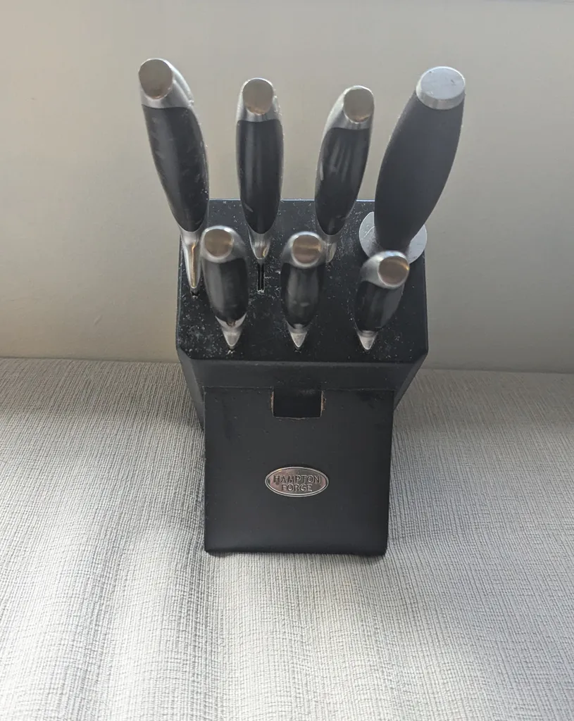 Knife Block with Knives  photo 1
