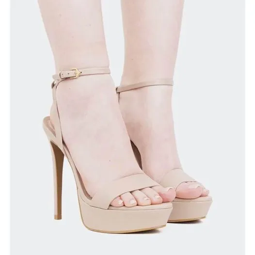 Size 8 Nude High Heels by L'Intervalle photo 1