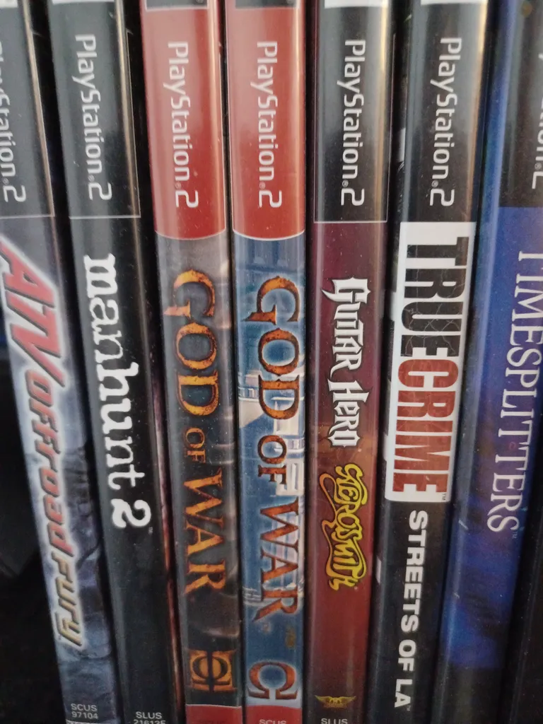 PS2 games photo 1