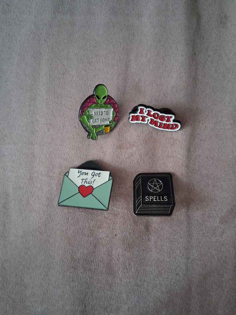 Enamel pins photo 1