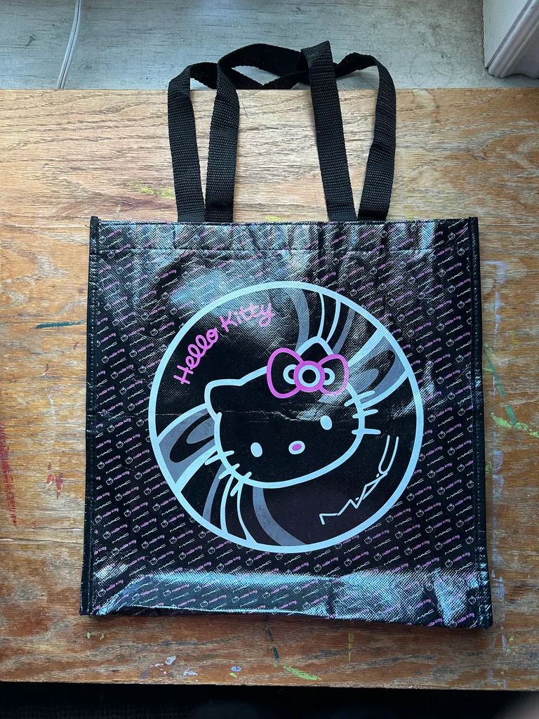 Hello kitty x Mac tote bag photo 1