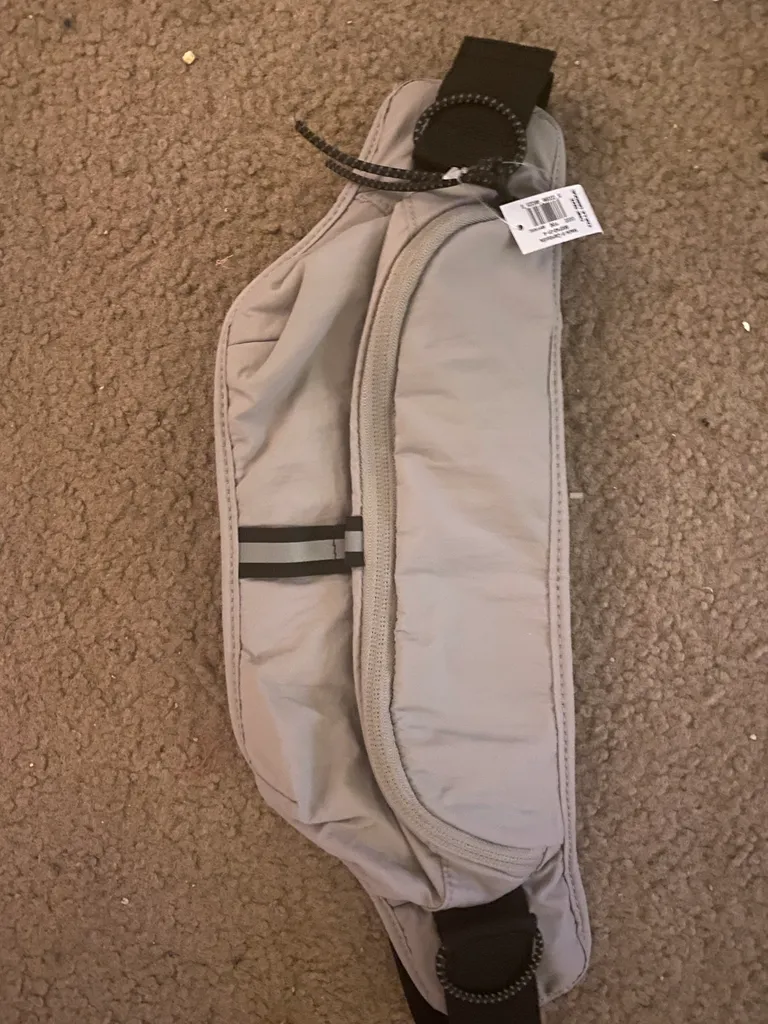 NWT Fanny Pack photo 1