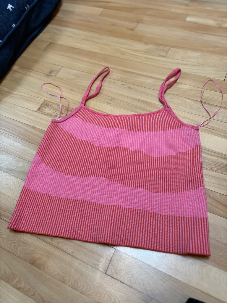 Pink Spaghetti Strap Tanktop L photo 1