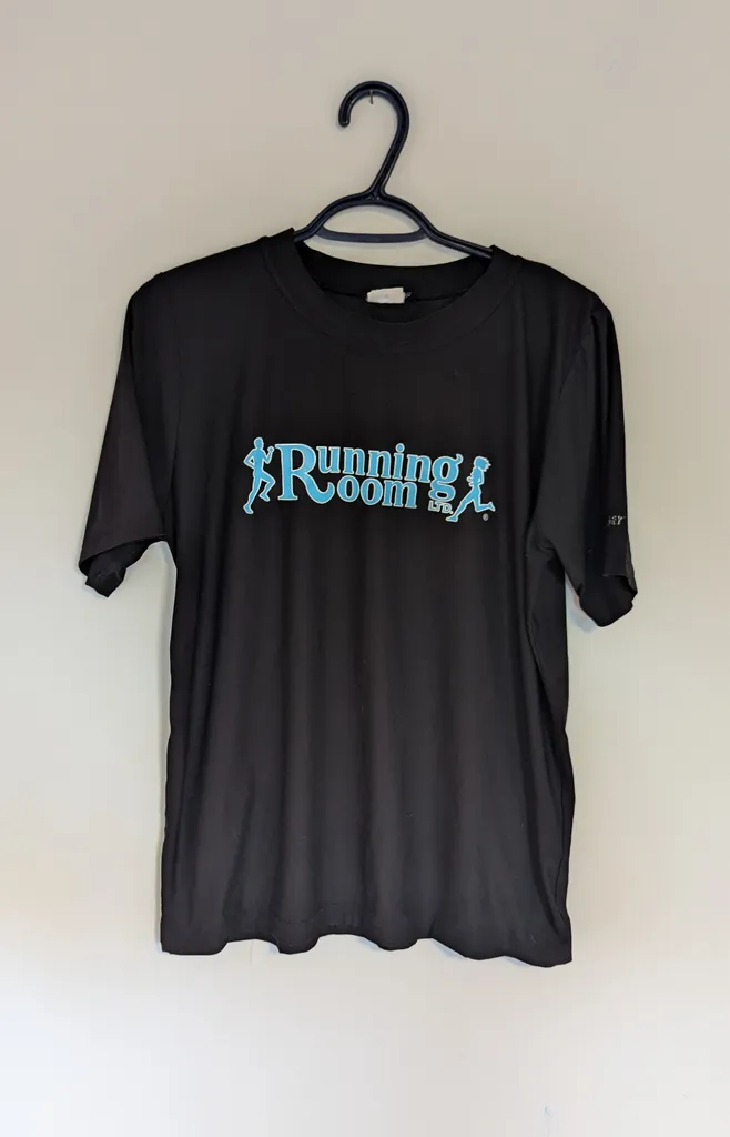 Running Room T-Shirt - Men's Small photo 1