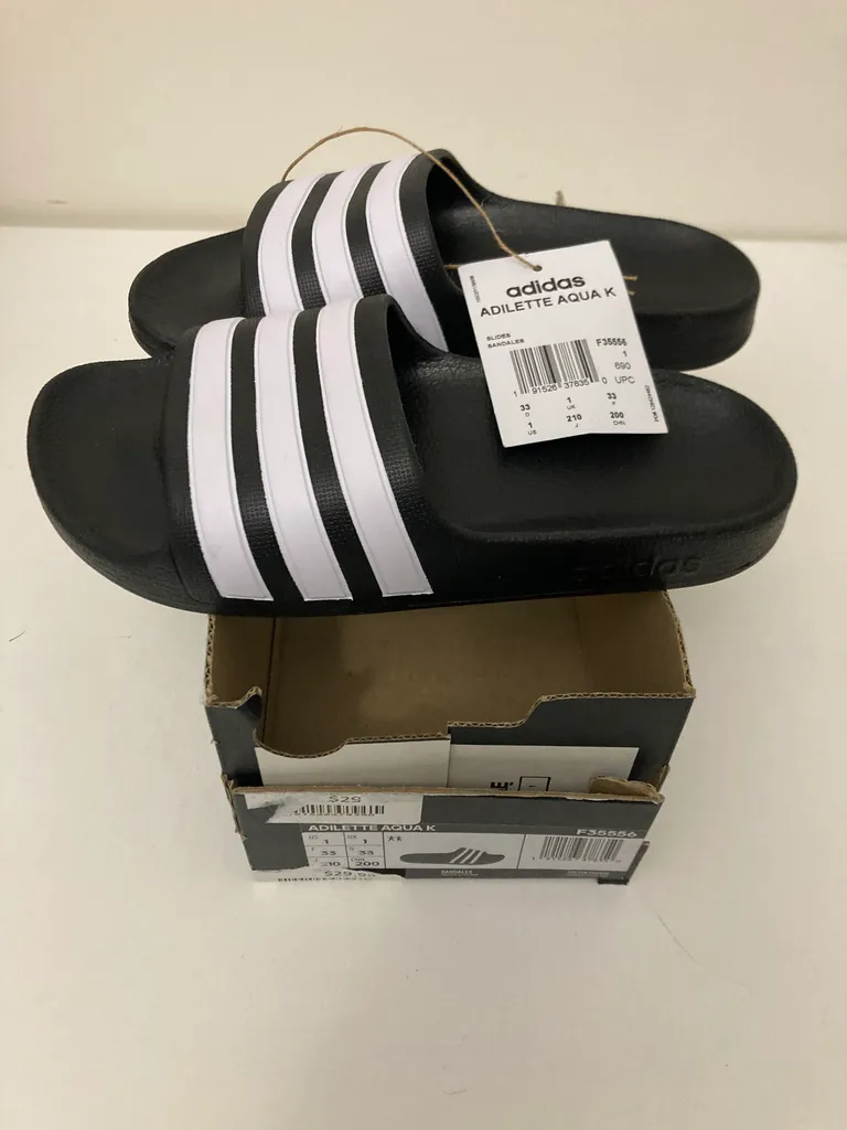 BNWT adidas youth sz 1 slides photo 1