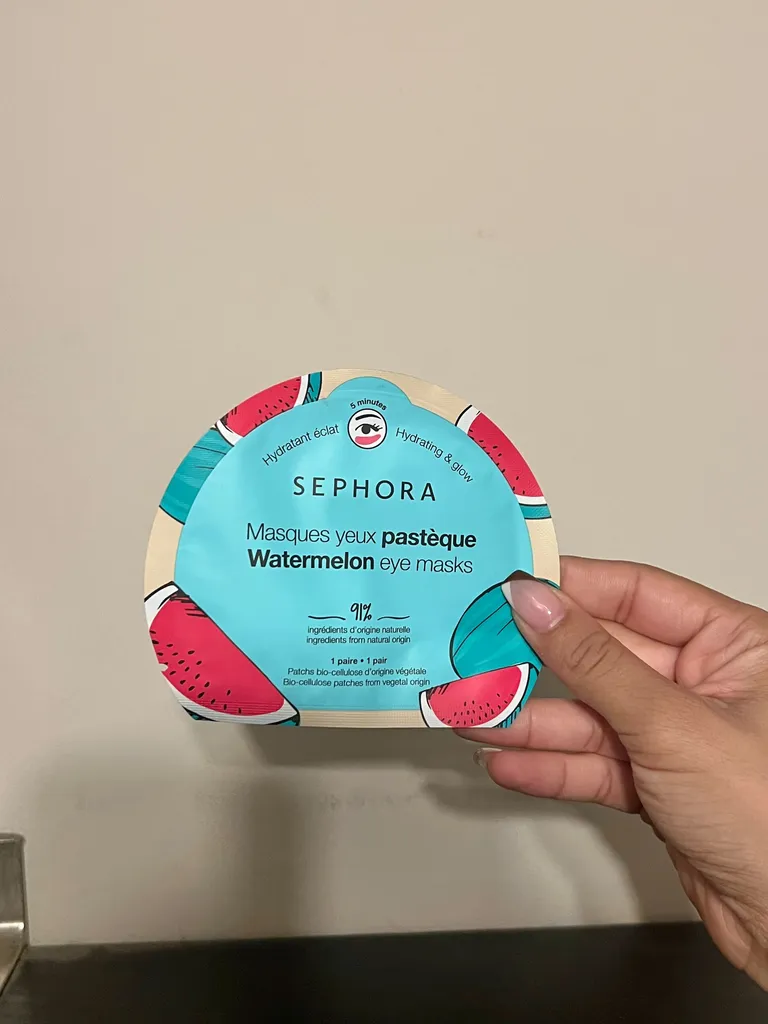 Sephora Watermelon Eye Mask photo 1