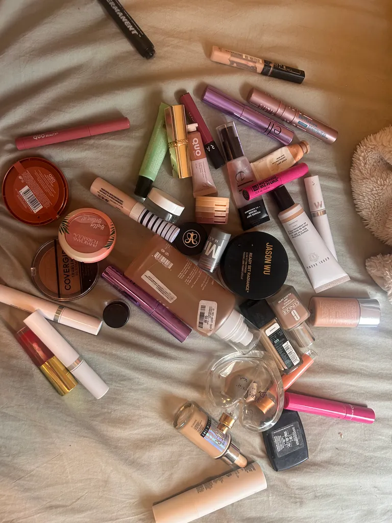 Bulk Makeup photo 1