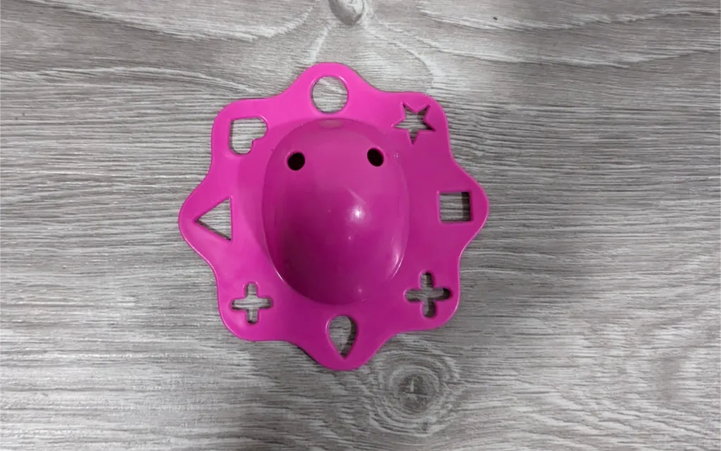 Pink Stencil Toy photo 1