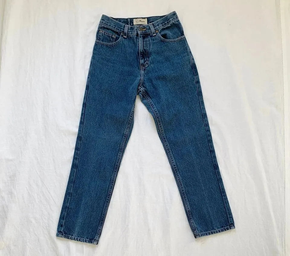 LL Bean Vintage Straight Leg Jeans - XS / 25 photo 1