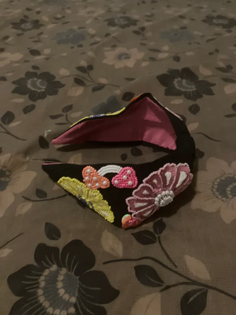 Cute hairband  photo 1