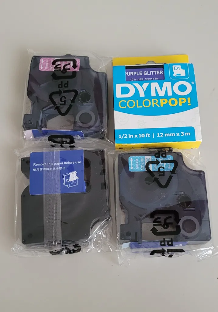 Dymo D1 Colour pop Labels  photo 1