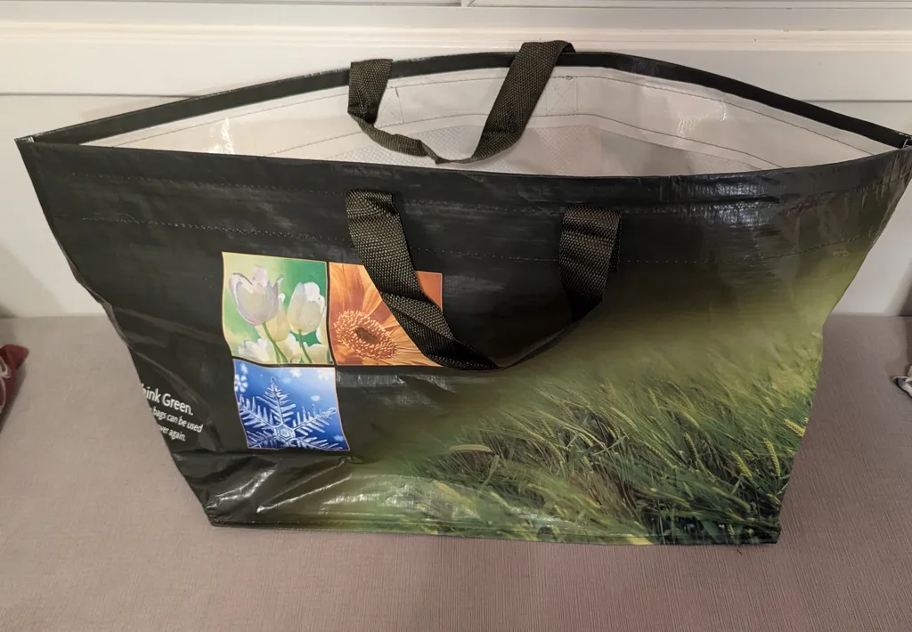 Brand New Large Reusable Grocery Shopping Bag - Think Green photo 1