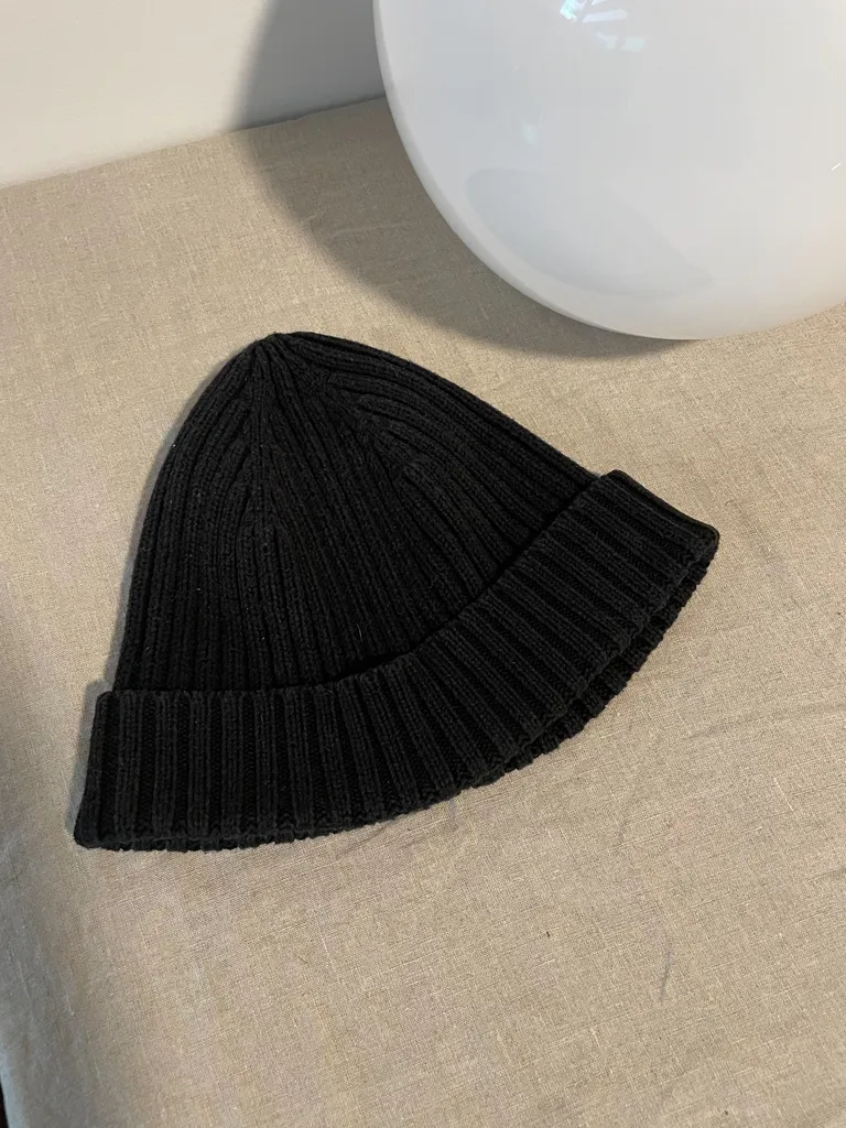 Black Zara tuque  photo 1
