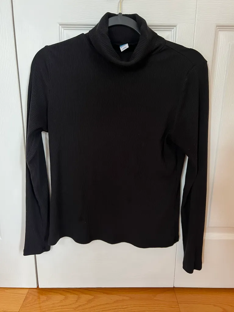 Black Turtleneck, Old Navy, Large photo 1