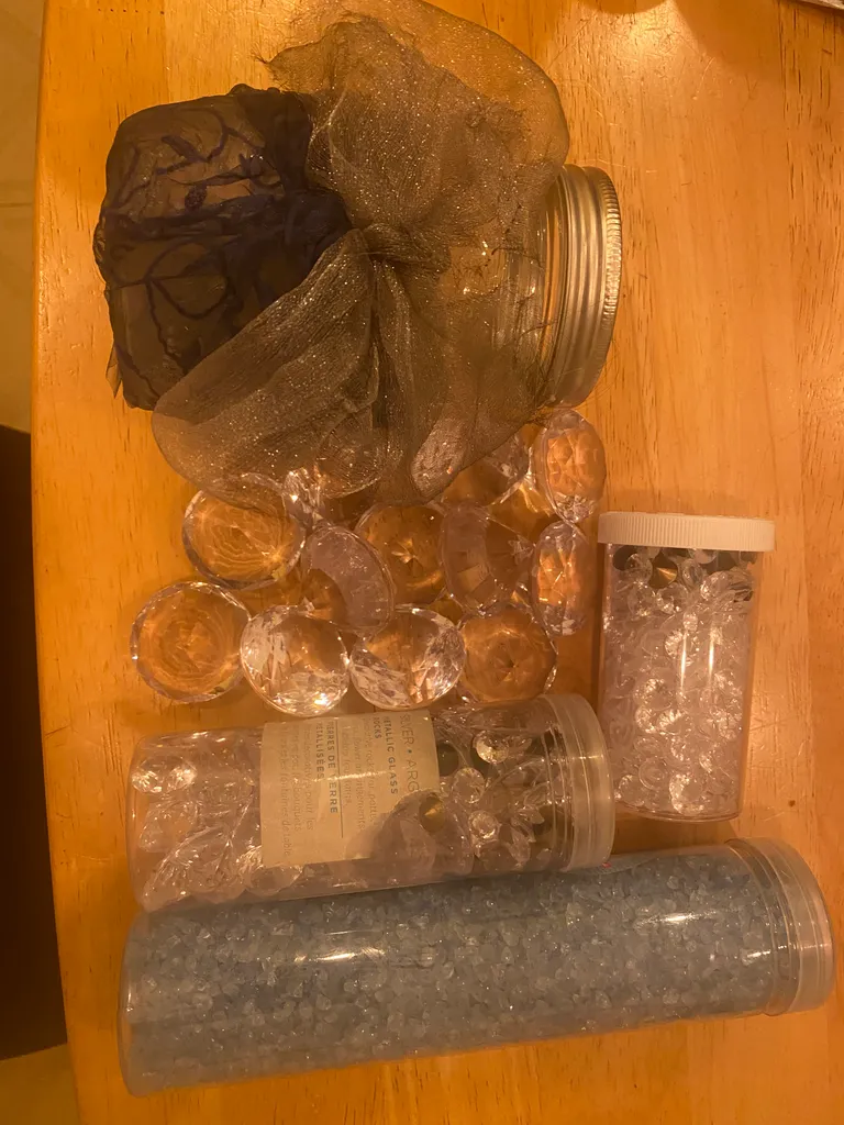 Decoration supplies  photo 1