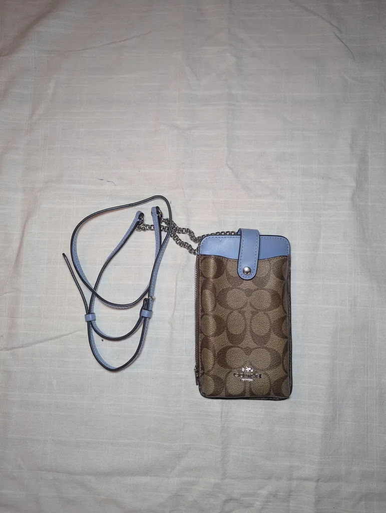 Coach phone bag photo 1