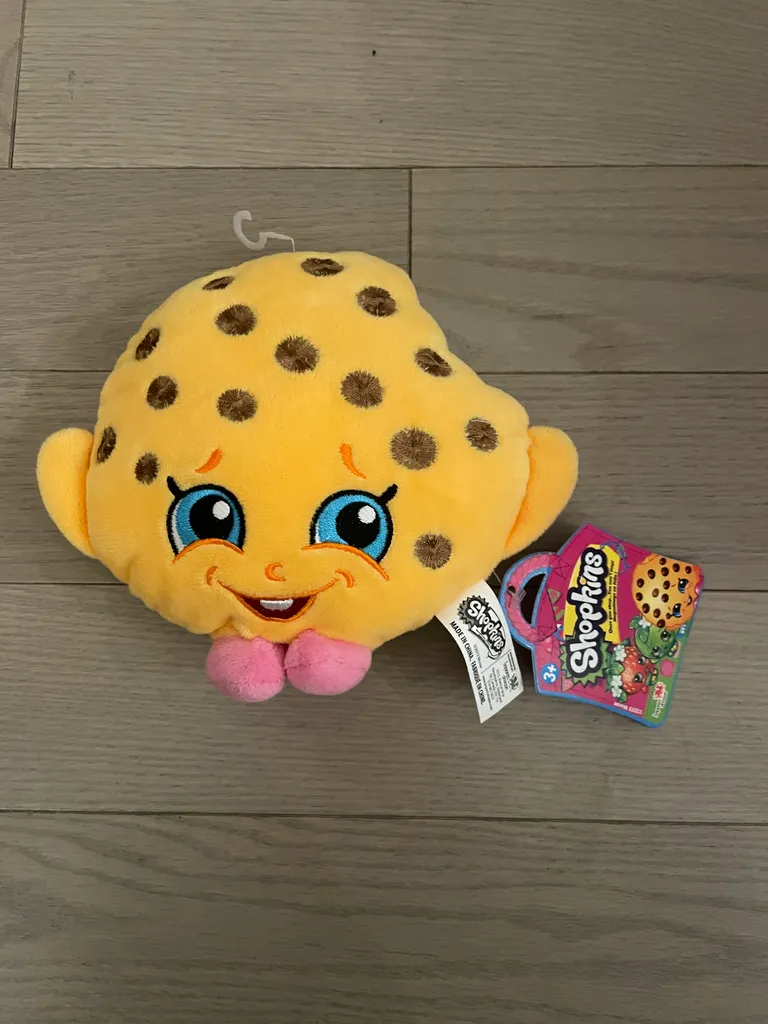 BNWT shopkins plush  photo 1