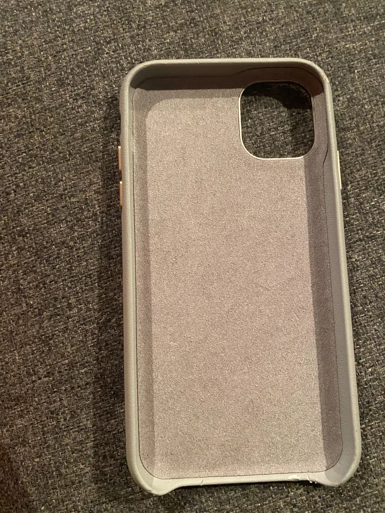 Apple iPhone 11 case photo 1