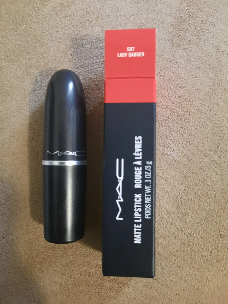 MAC lipstick, shade- Lady Danger photo 1