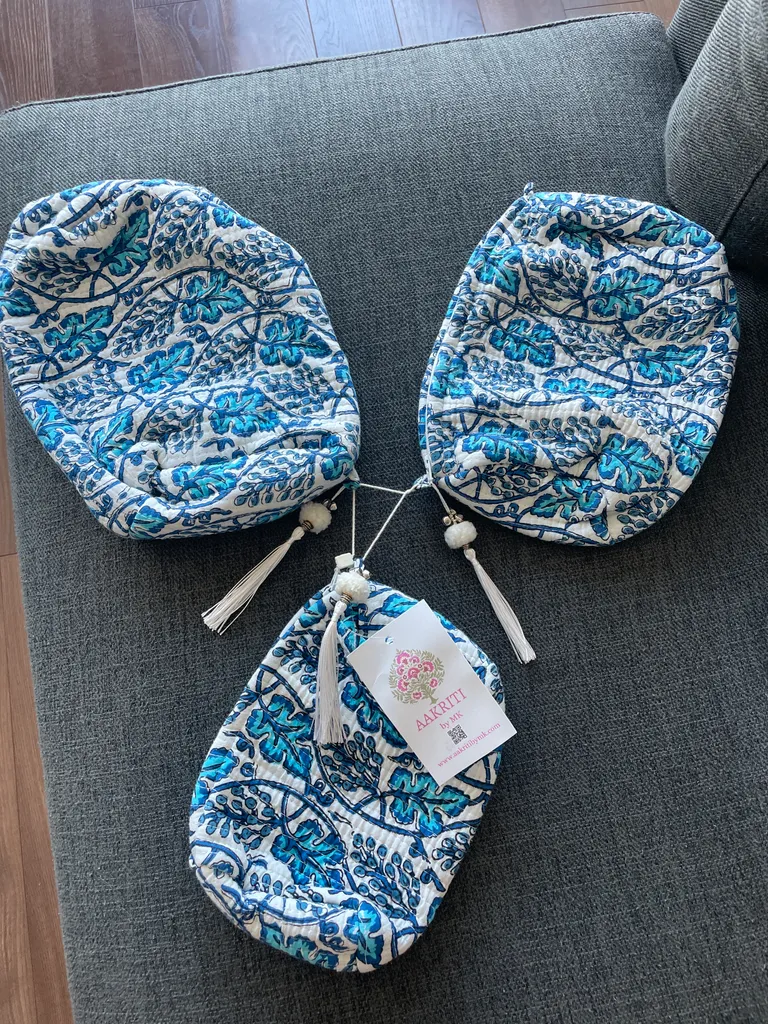 🎁Xmas gift BNWT pouches photo 1