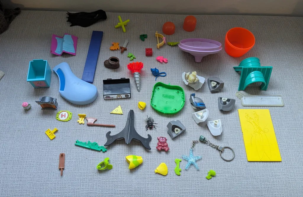 Large Lot of Assorted Plastic Toys and Figurine Parts photo 1
