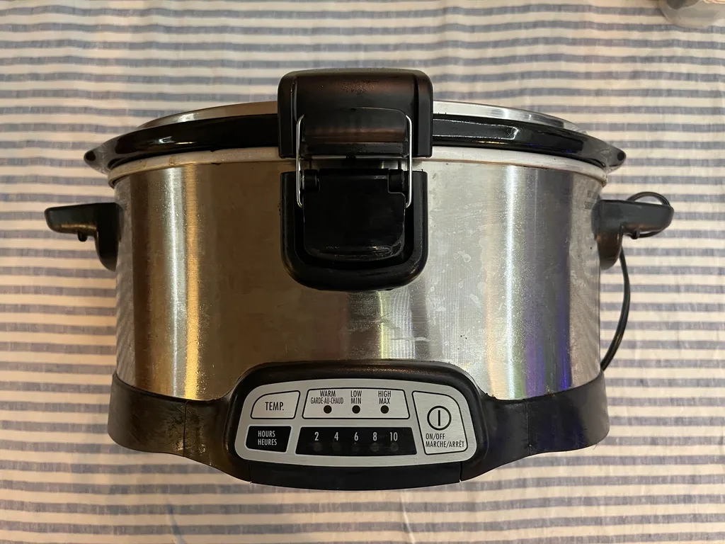 Large Slow Cooker photo 1