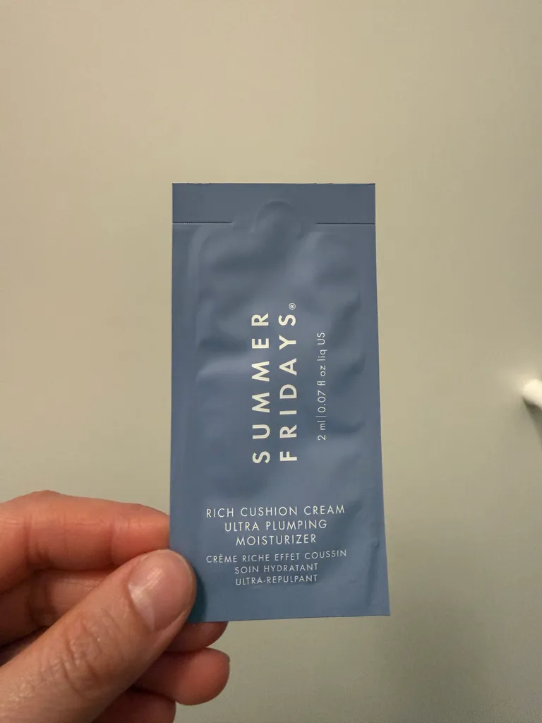 Summer Friday moisturizer sample photo 1