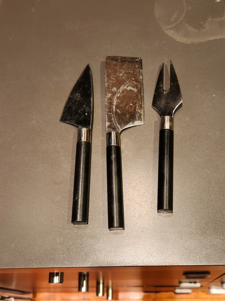 Cheese knives photo 1