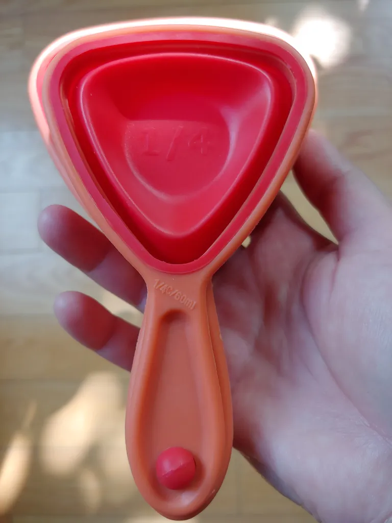 Collapsible Measuring Cups photo 1
