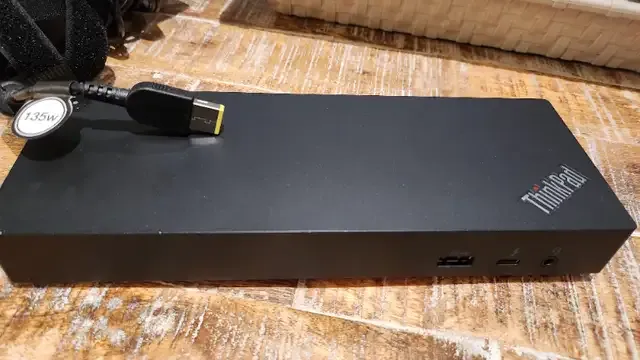Lenovo Thunderbolt 3 Dock and 135W adapter photo 1