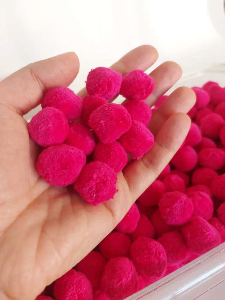 Pink Fuchsia Pom Poms photo 1