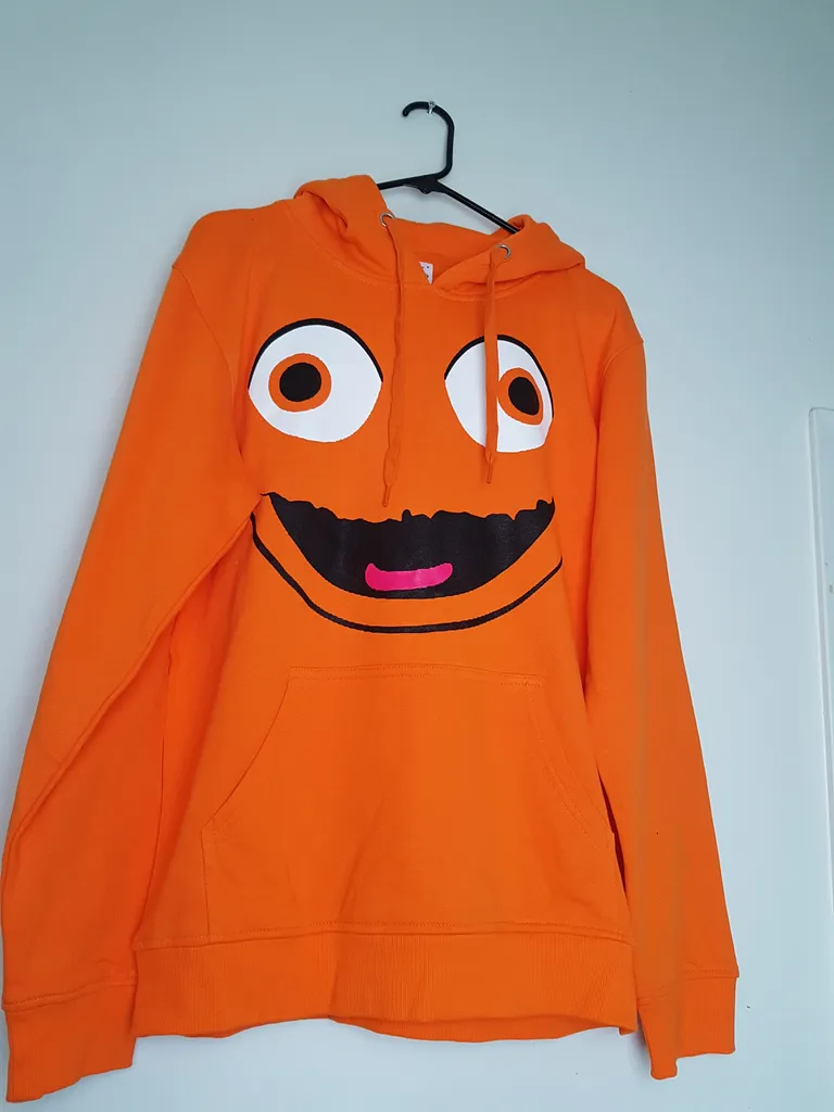 Gritty Sweater photo 1