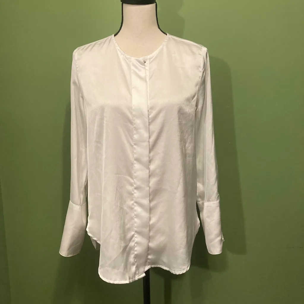 Dynamite medium top photo 1