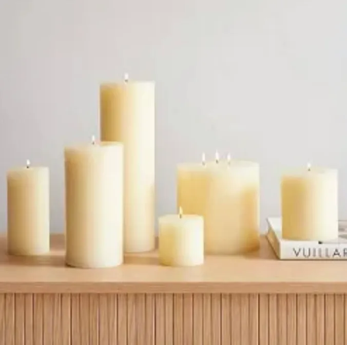 Plain unscented candles photo 1