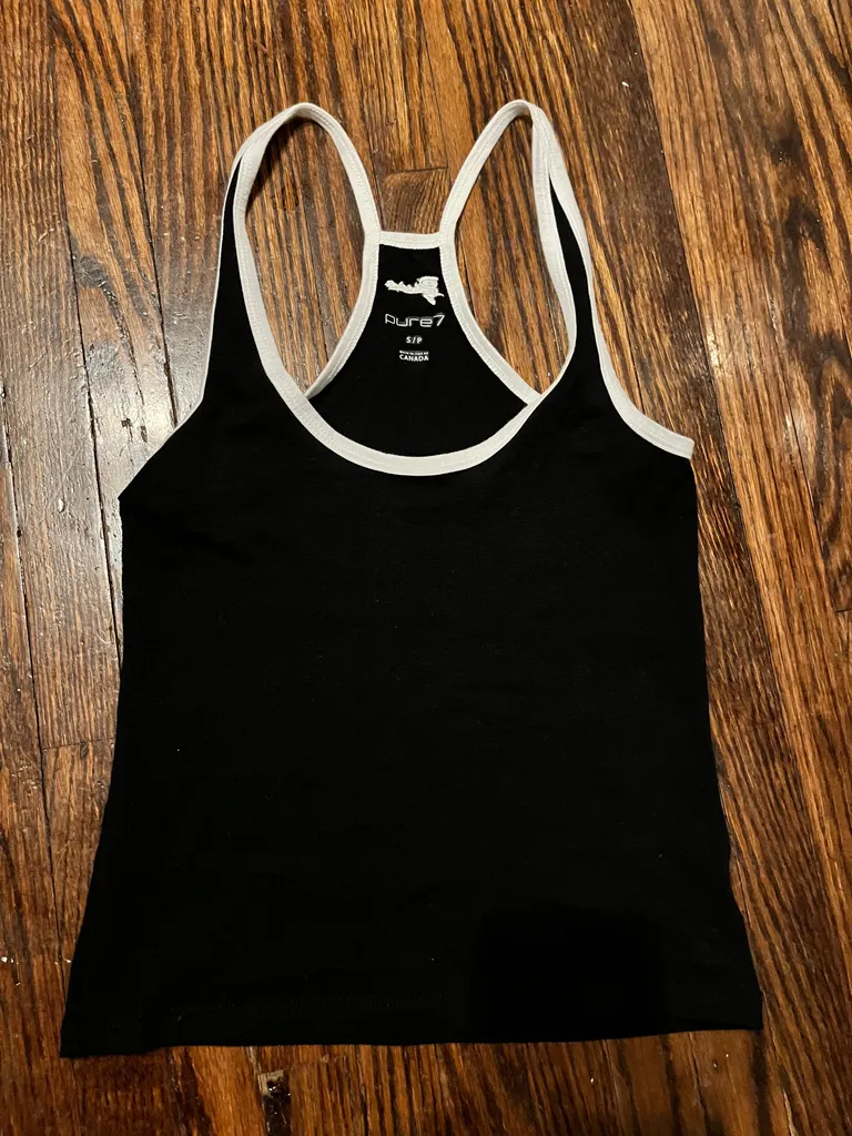 Tank top  photo 1