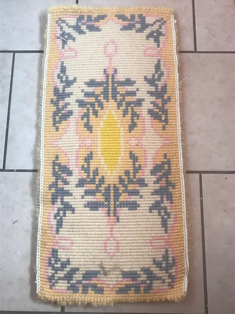 Cute vintage wool mat/rug photo 1